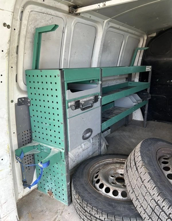 Volkswagen Transporter cena 12900 przebieg: 453000, rok produkcji 2006 z Ćmielów małe 56